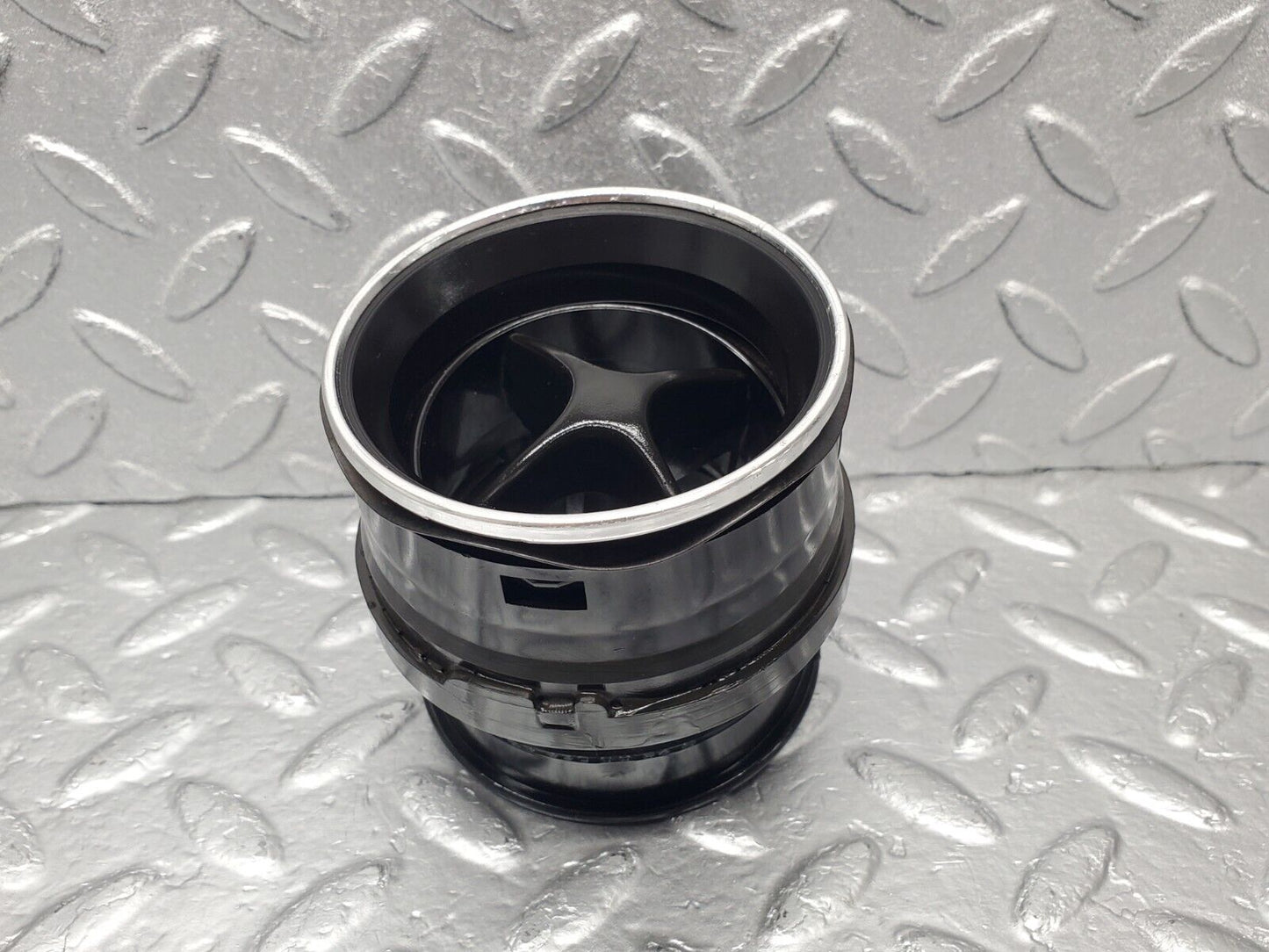 46514 Mercedes-Benz C123 280CE Coupe Dashboard Air Vent 1238300254