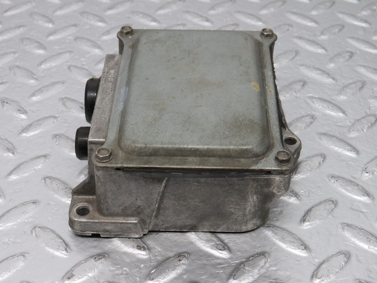 4957 Mercedes-Benz R107 350SL Coupe Ignition Control Unit Bosch 0227100001