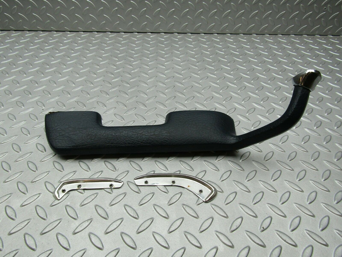 3308 Mercedes-Benz W108 280SE Interior Door Handle Blue Left