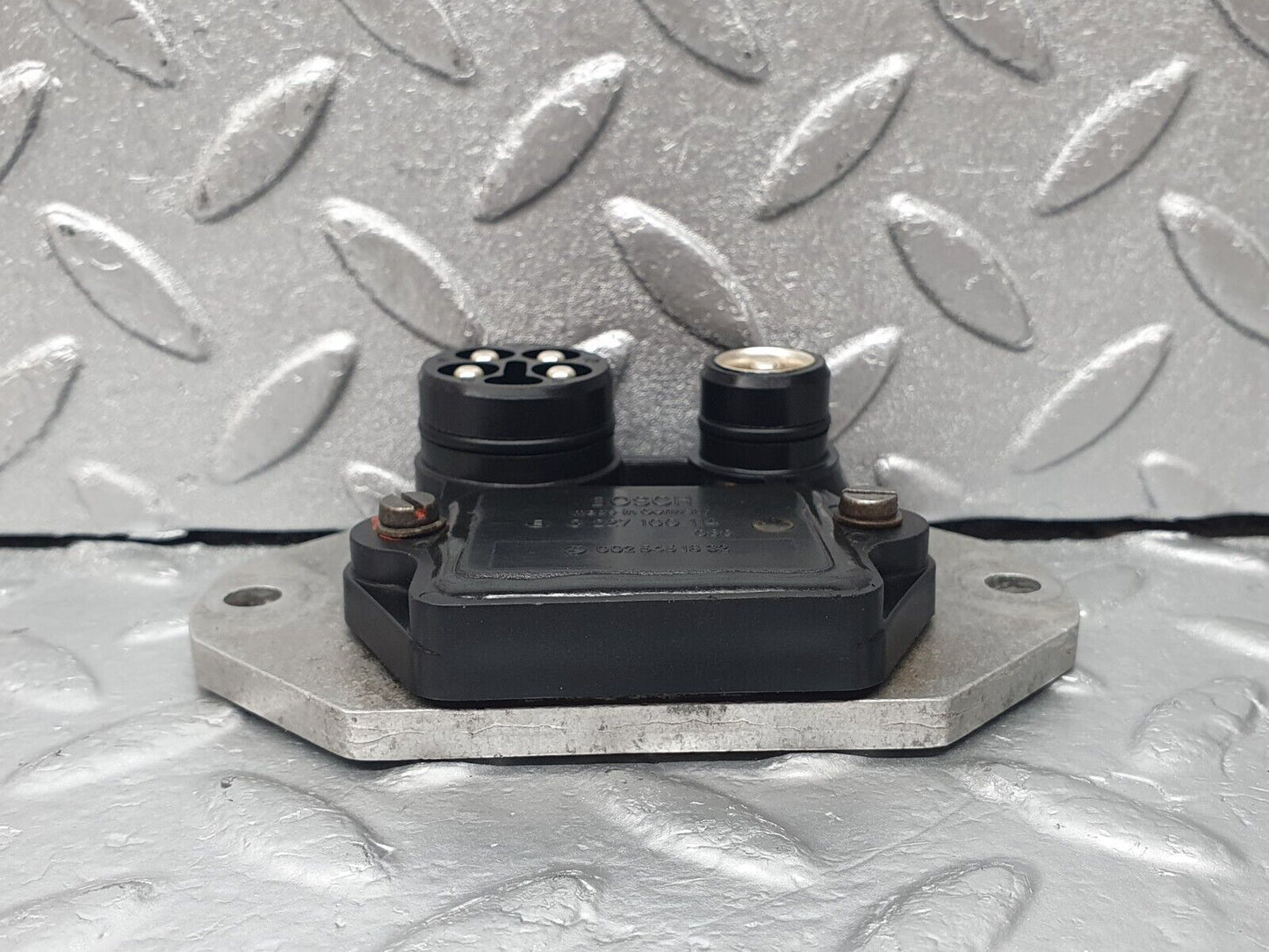 44061 Mercedes-Benz C123 230CE Coupe Ignition Control Unit Bosch 0025451832 0227100114