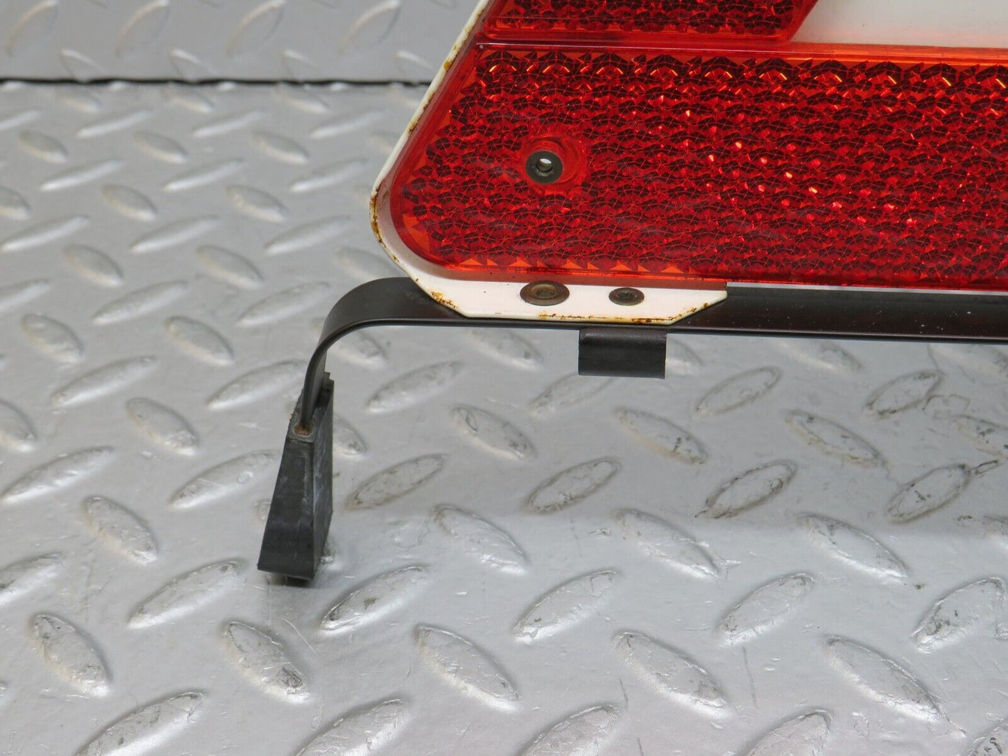 36789 Mercedes-Benz W201 190E Warning Triangle