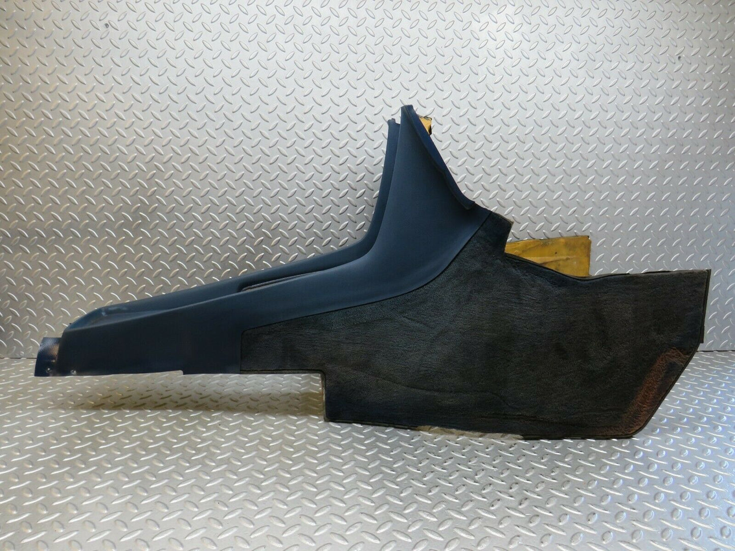 23832 Mercedes-Benz C107 450SLC Coupe Centre Console Blue 1076830225