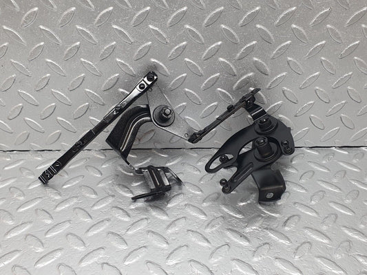 43568 Mercedes-Benz C126 380SEC Coupe Throttle Linkage