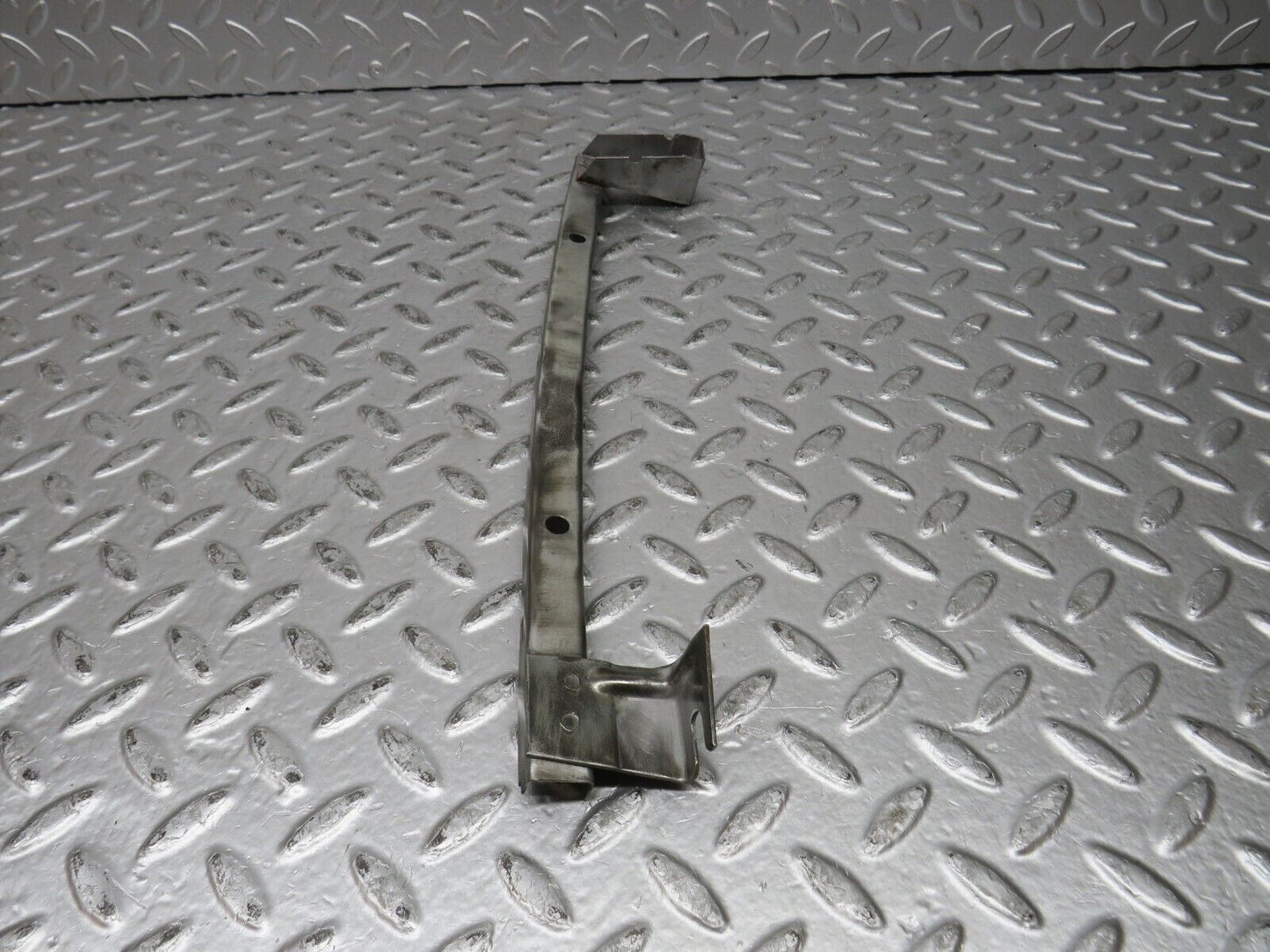 32083 Mercedes-Benz W123 230E Rear Right Window Channel