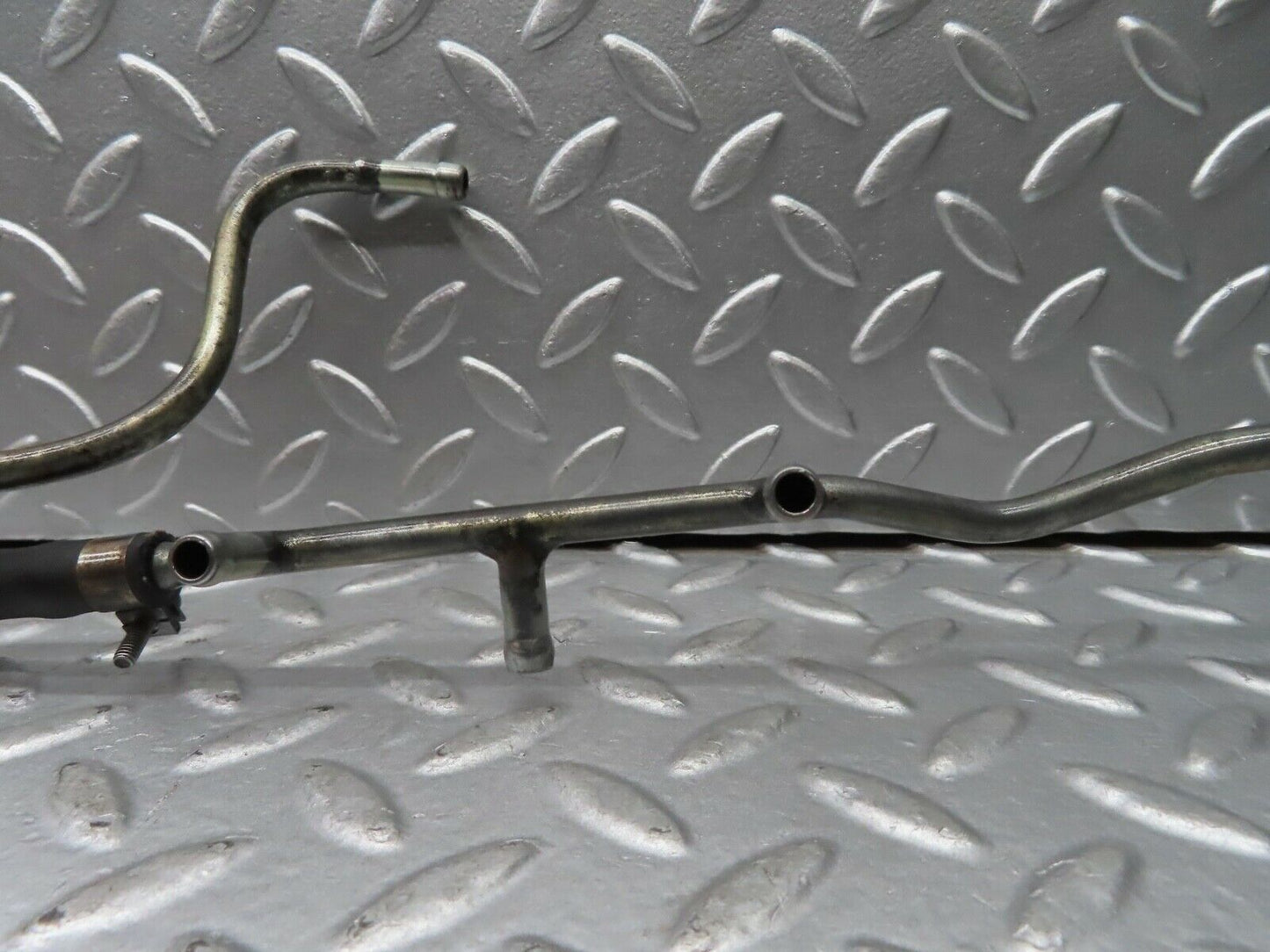 20392 Mercedes-Benz W114 280CE Coupe Fuel Injector Pipe