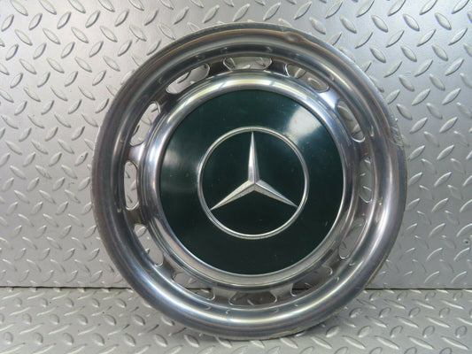 8419 Mercedes-Benz Vintage Wheel Trim Hub Cap 14