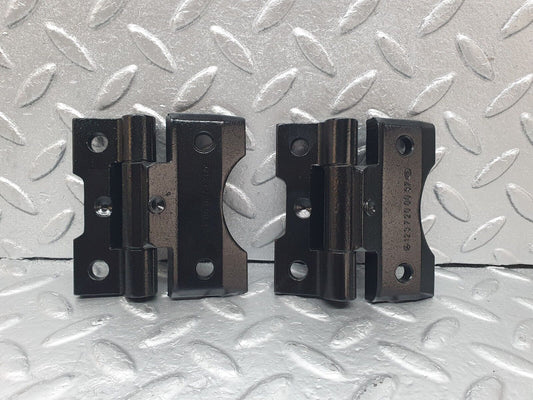 43931 Mercedes-Benz C123 230CE Coupe Door Hinge Pair Left Side 1237200037