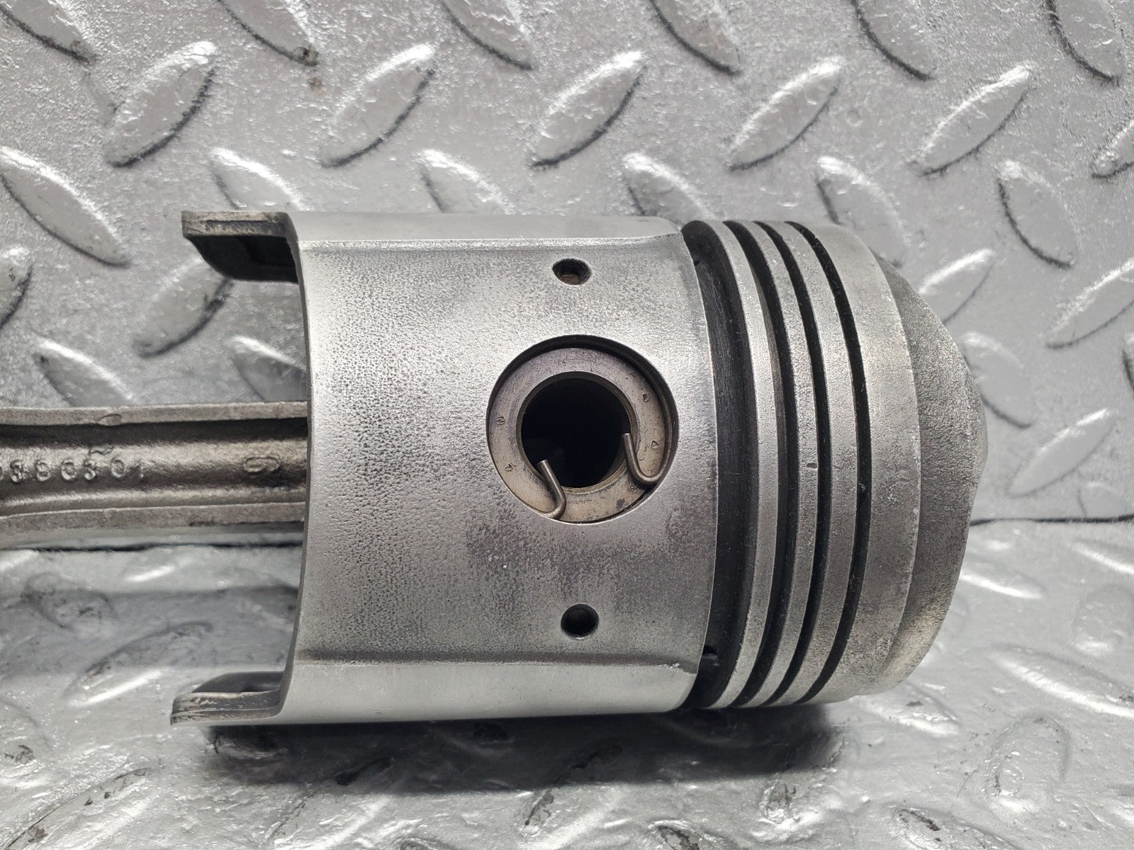 W112 piston and connecting rod used OEM