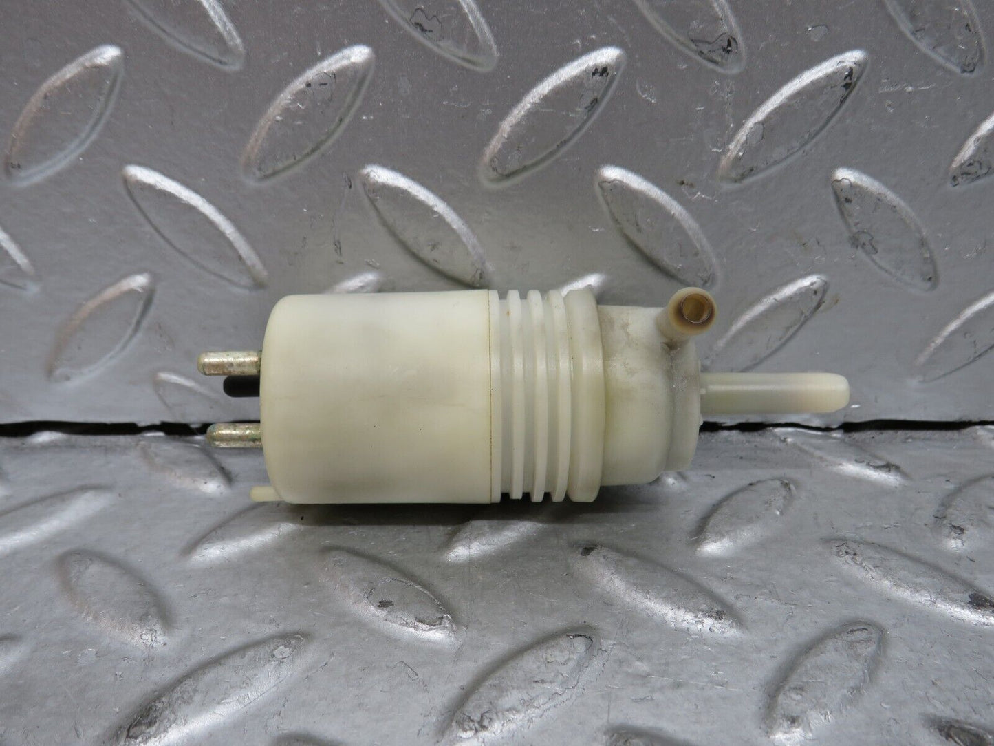 29116 Mercedes-Benz C124 320CE Coupe Windscreen Washer Pump 1248690421