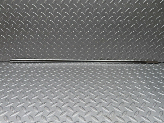 18139 Mercedes-Benz W123 200 Front Right Door Chrome Moulding Trim