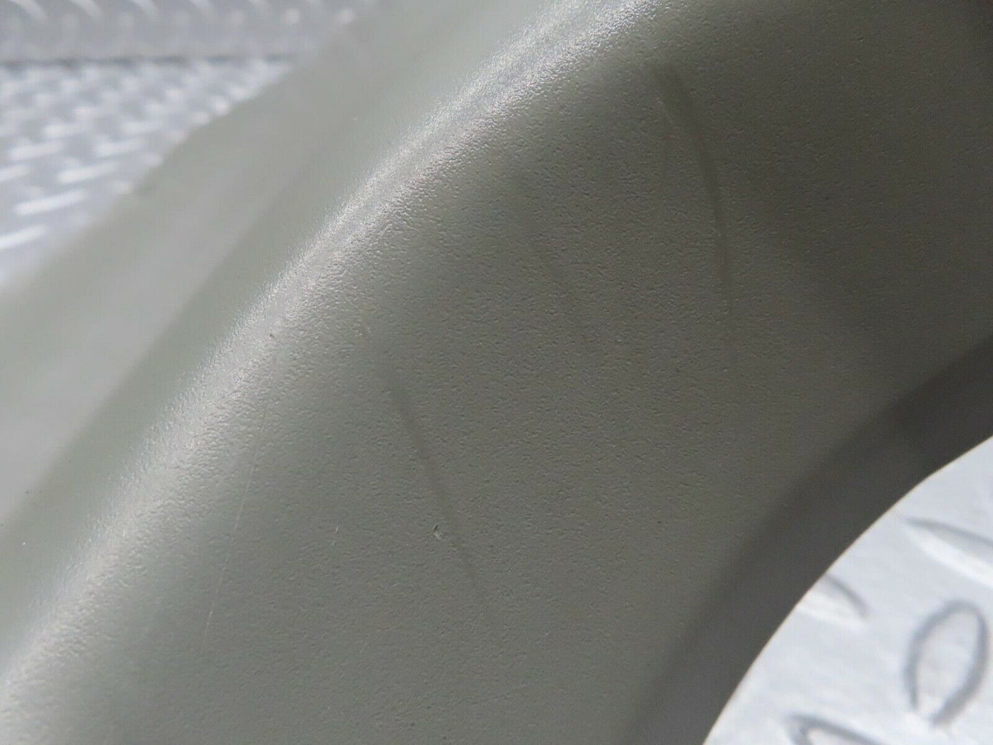 14898 Mercedes-Benz W140 S320 B Pillar Bottom Cover Right Side 1406920422