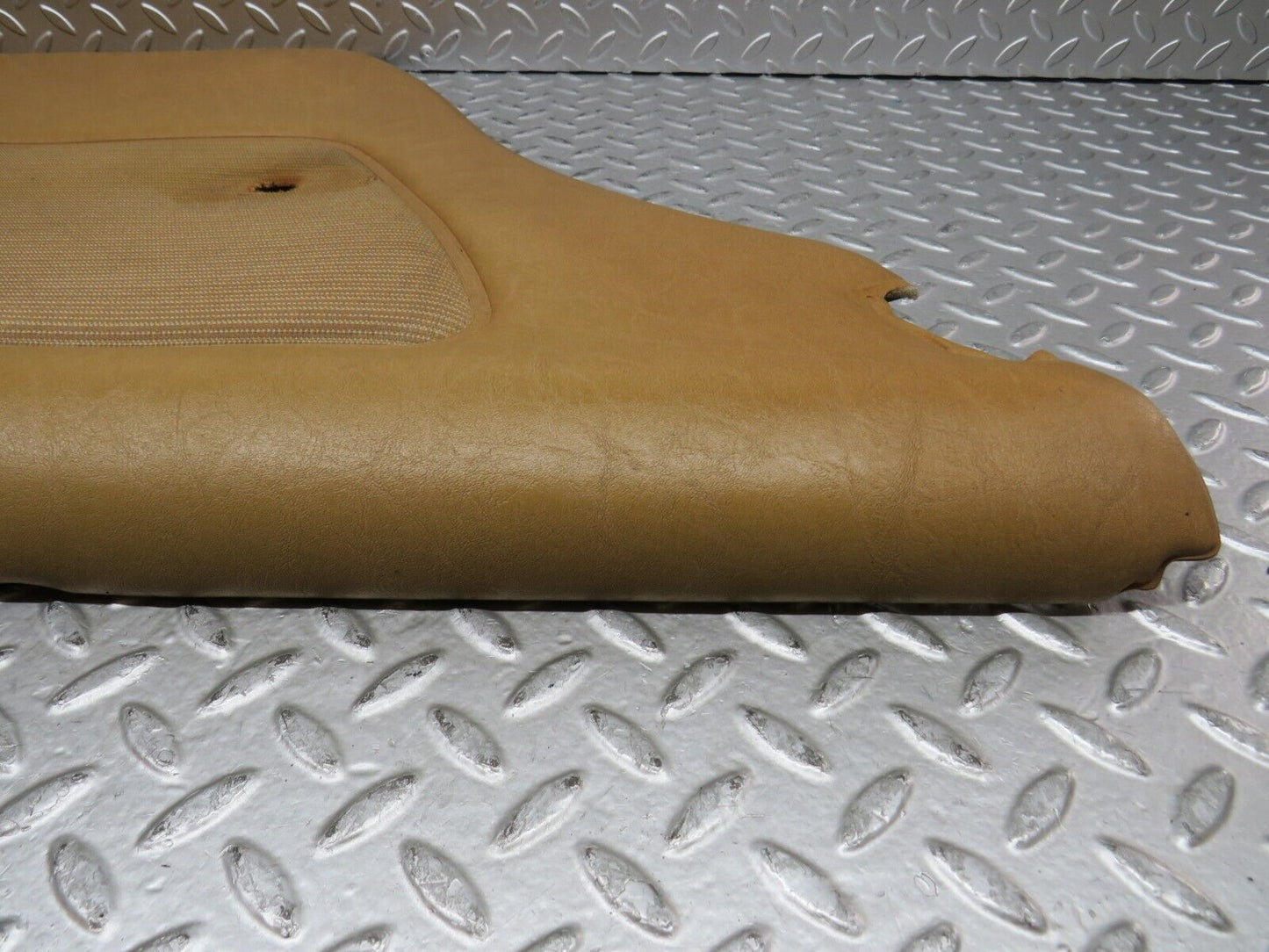28552 Mercedes-Benz W123 230E Rear Right Door Card Beige