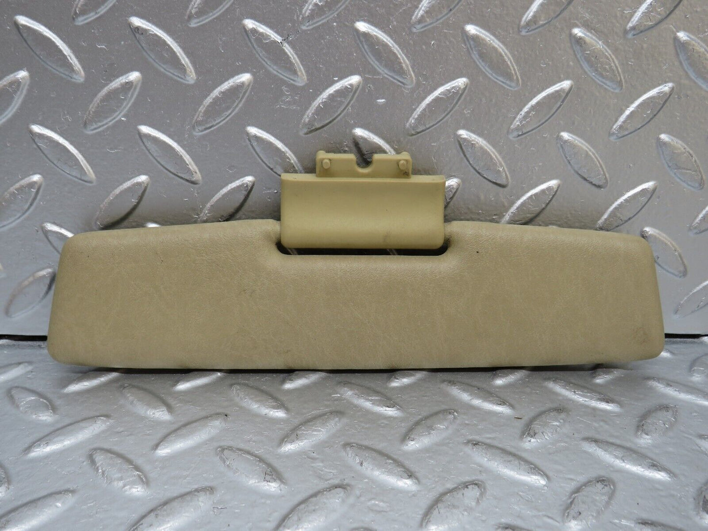 29317 Mercedes-Benz W124 230E Sun Visor Middle Beige