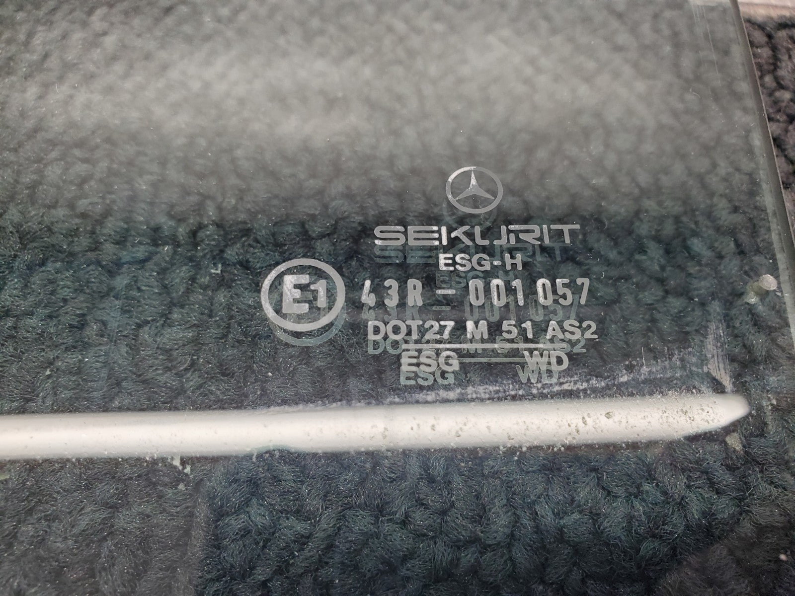 47318018