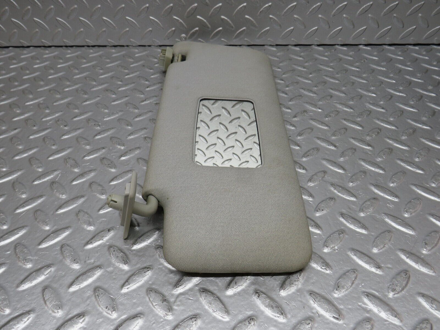 33282 Mercedes-Benz W202 C180 Sun Visor Left Side