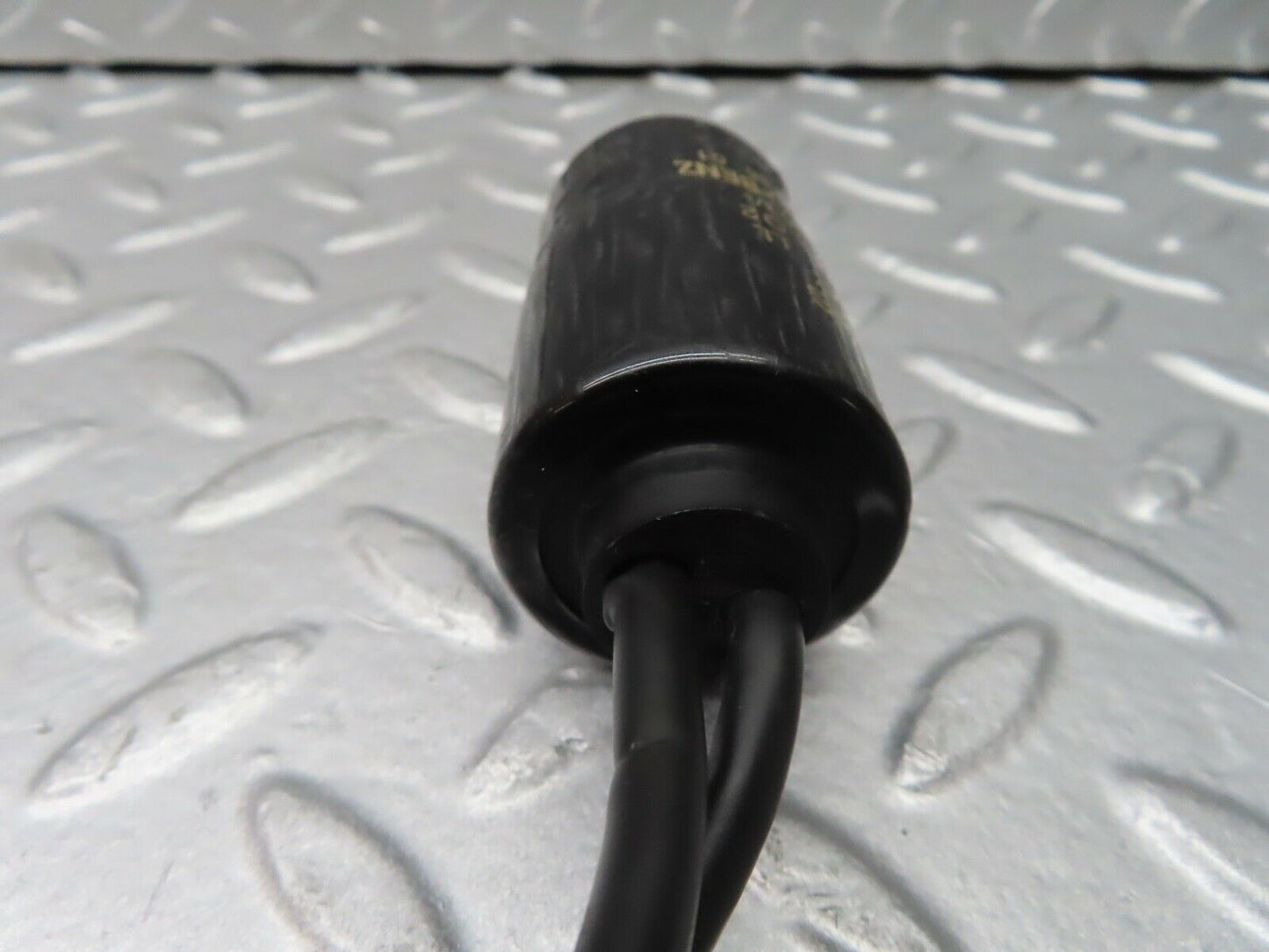 19975 Mercedes-Benz R129 300SL Coupe Capacitor 0011568601