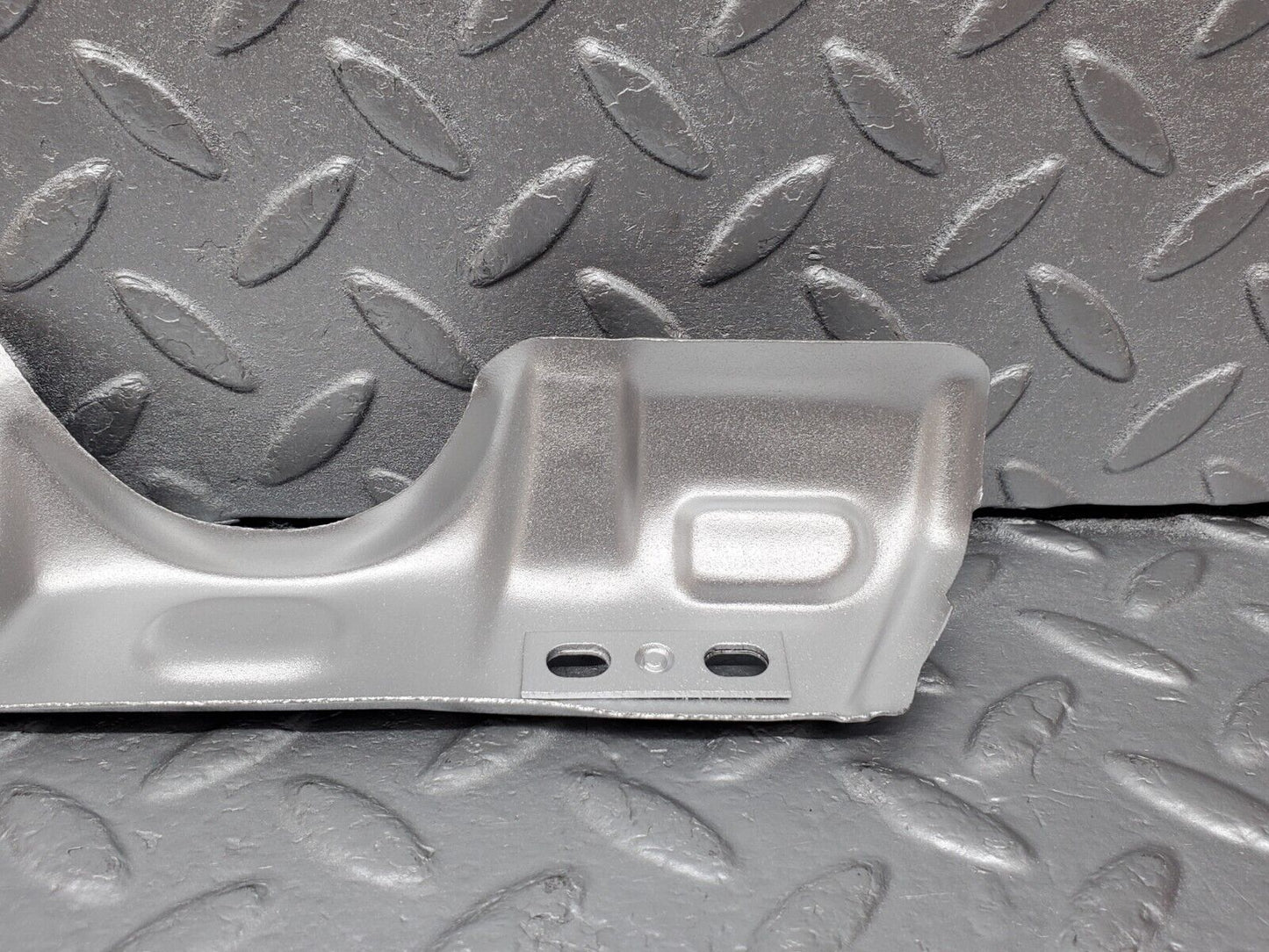 45900 Mercedes-Benz W126 420SE Exhaust Manifold Heat Shield