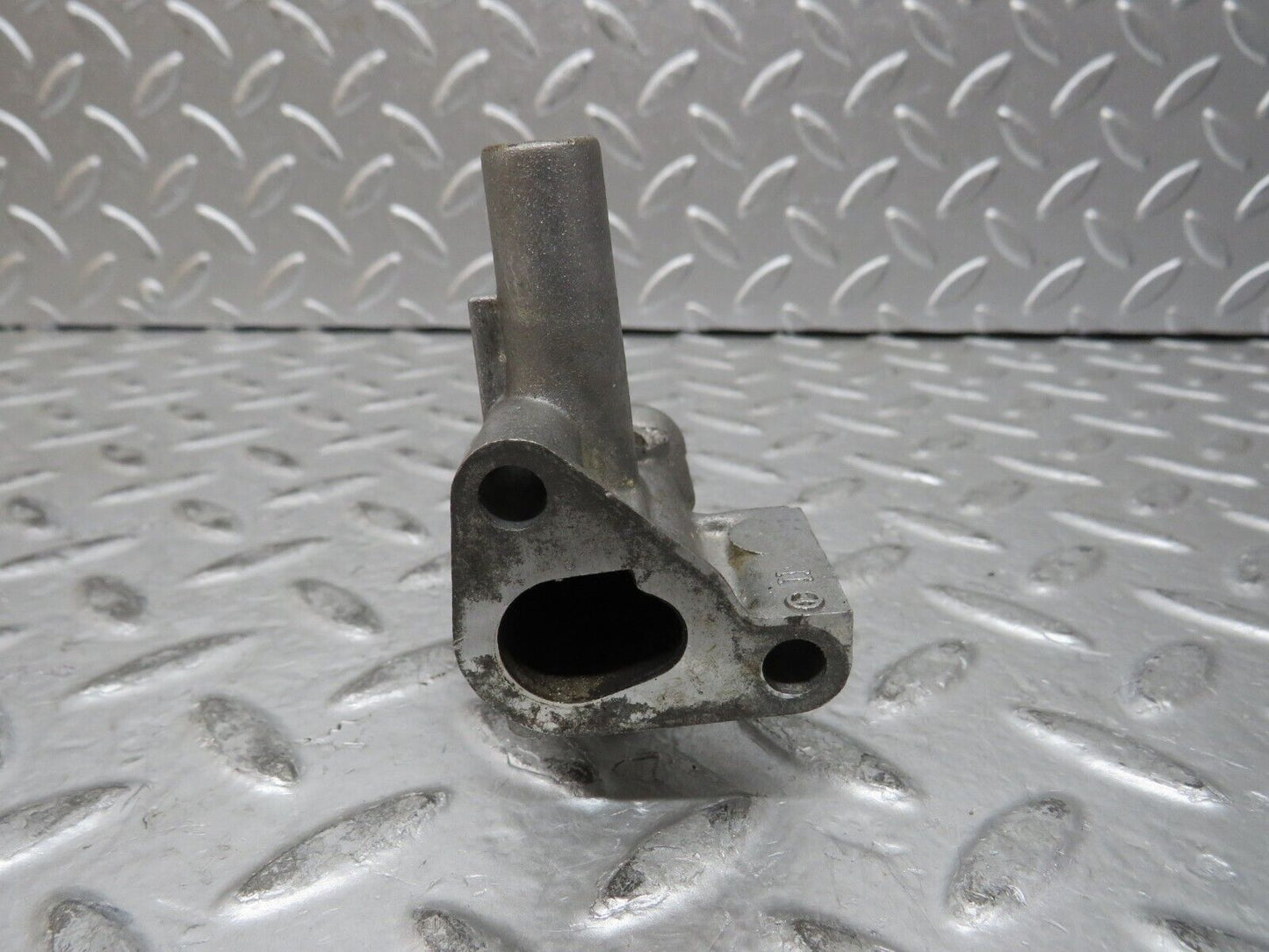 28820 Mercedes-Benz W123 230E Idle Control Valve 1020941212