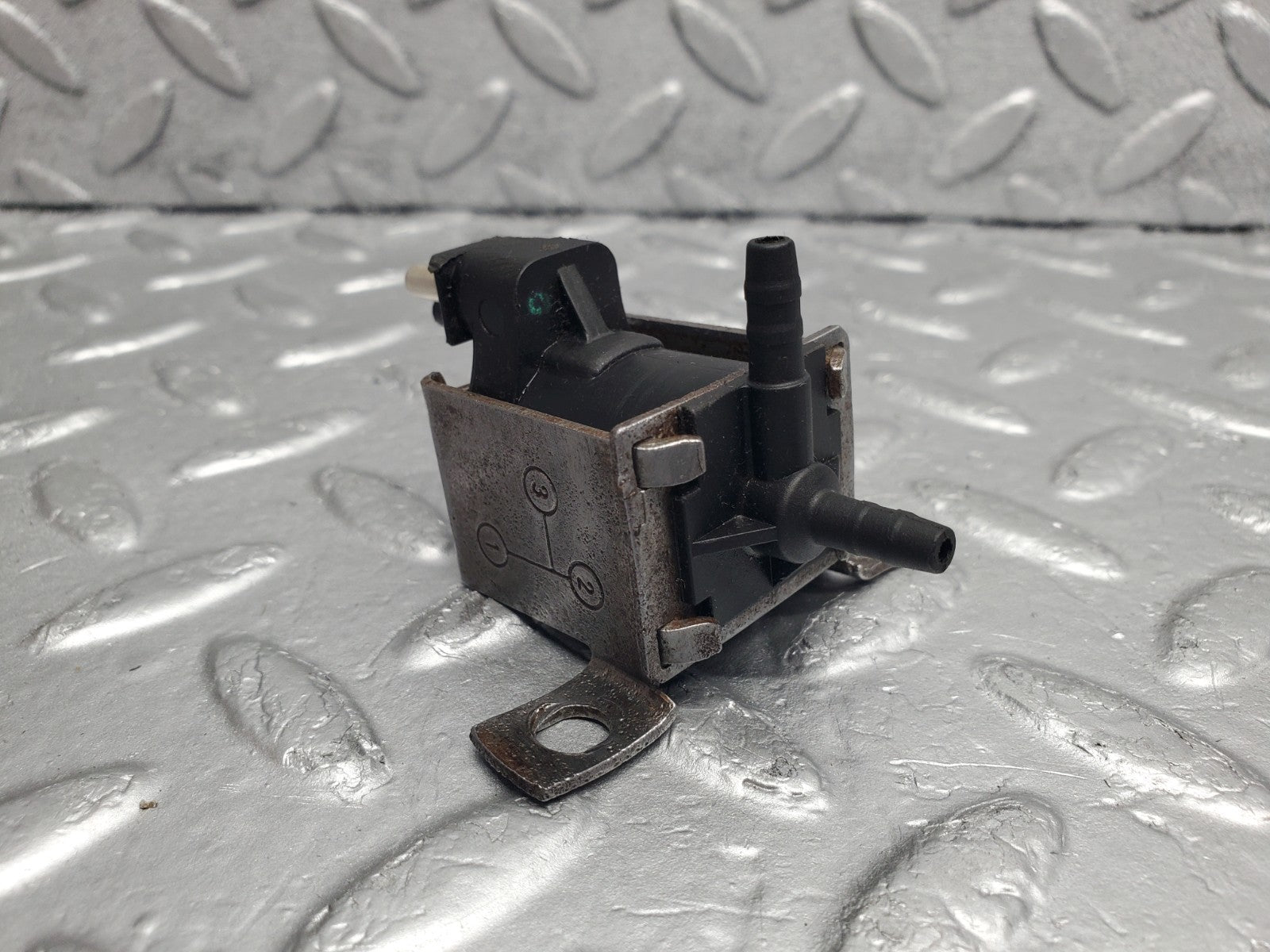 47317724