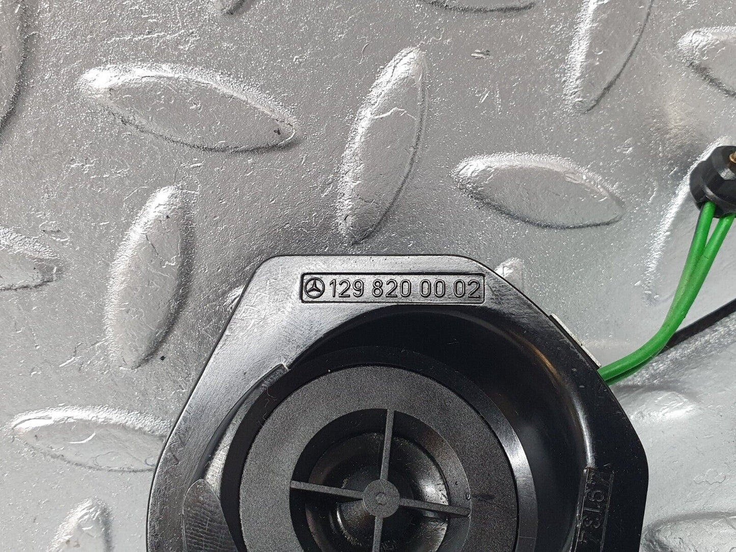 42400 Mercedes-Benz R129 320SL Coupe Dashboard Tweeter Speaker 1298200002