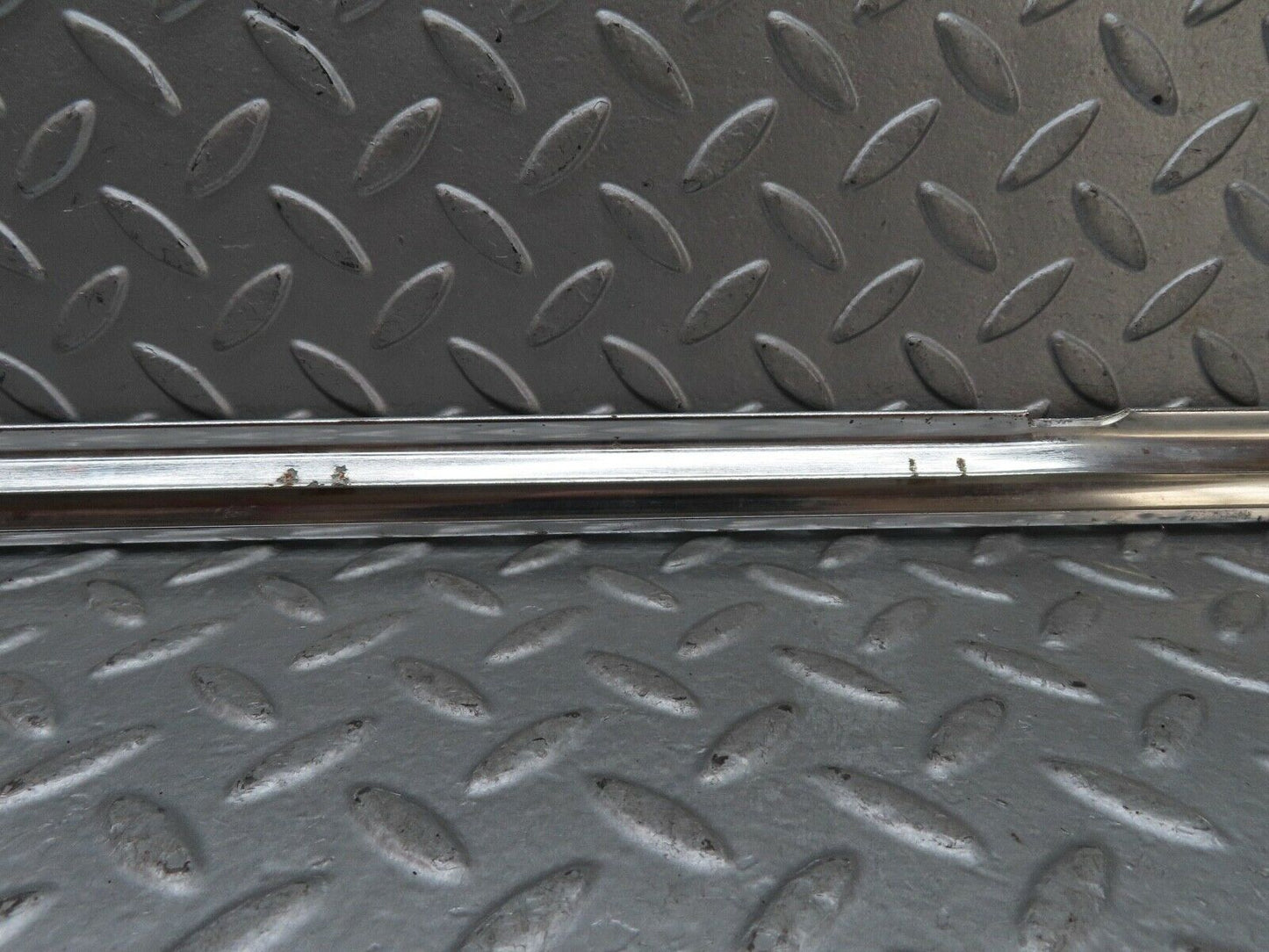 18798 Mercedes-Benz W116 Rear Right Door Chrome Moulding Trim