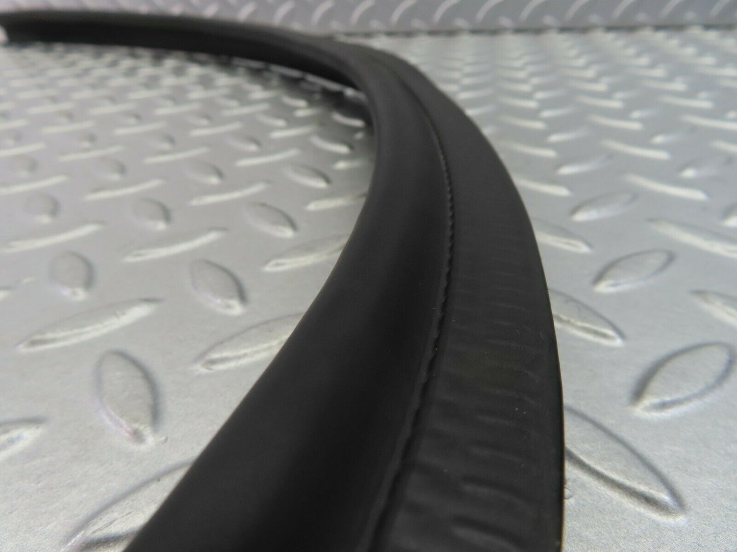 7771 Mercedes-Benz S123 230TE Wagon Firewall Rubber Seal