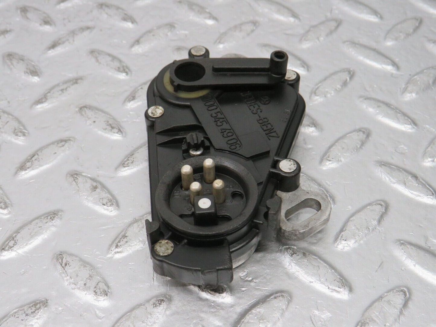 32700 Mercedes-Benz S124 300TE Wagon Reverse Light Switch 0005454906 04854300