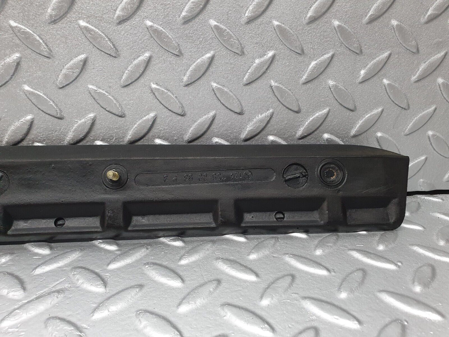 41484 Mercedes-Benz W124 200E Trunk Boot Lid Handle Trim 1247500093