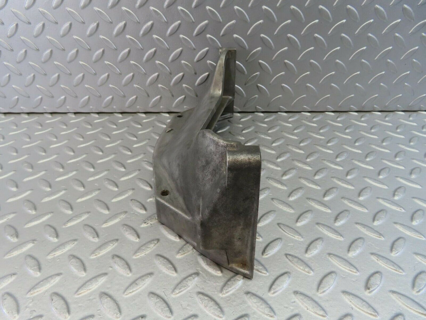 10040 Mercedes-Benz C123 230CE Coupe Cover Oil Sump 1020110095