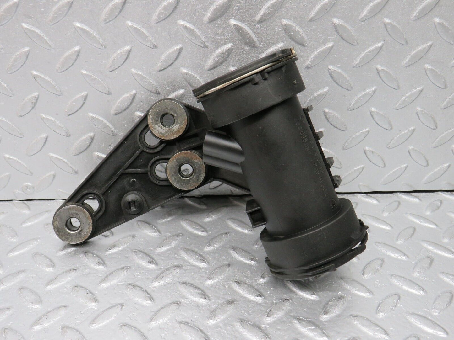38818 Mercedes-Benz W203 W209 Air Flow Mass Meter Sensor Bracket 2035200095