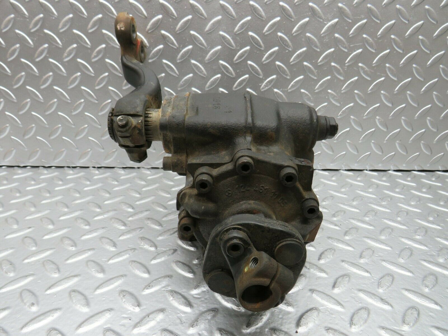 22638 Mercedes-Benz C124 E220 Steering Box Steering Rack 1244606401 1244611105