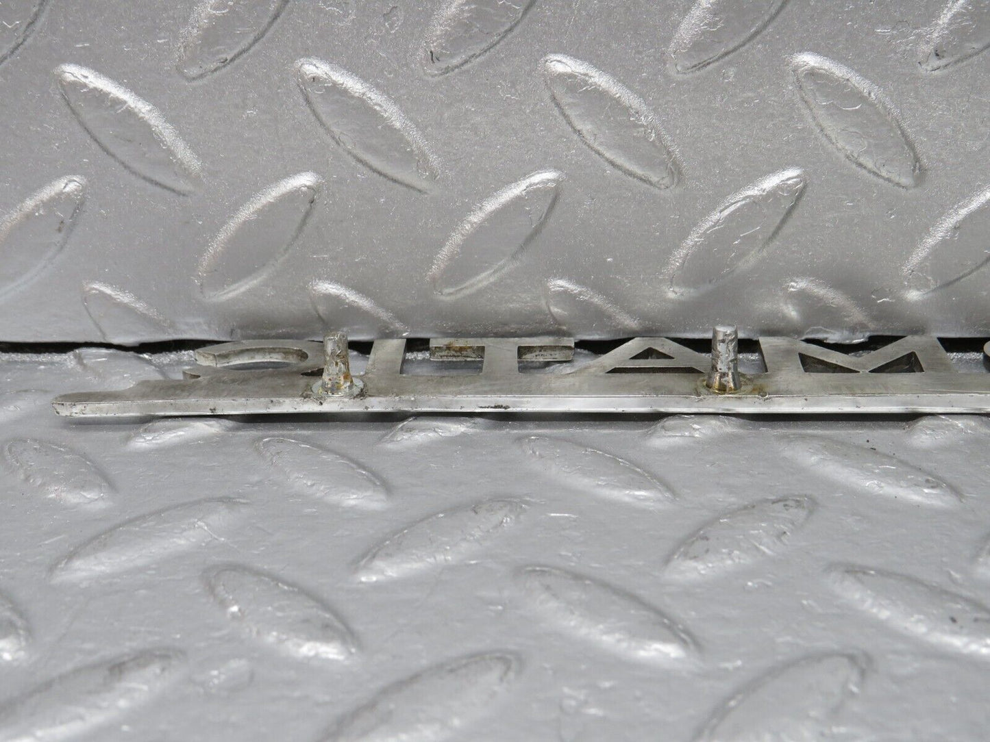 40321 Mercedes-Benz W110 230 Trunk Badge Emblem Automatic