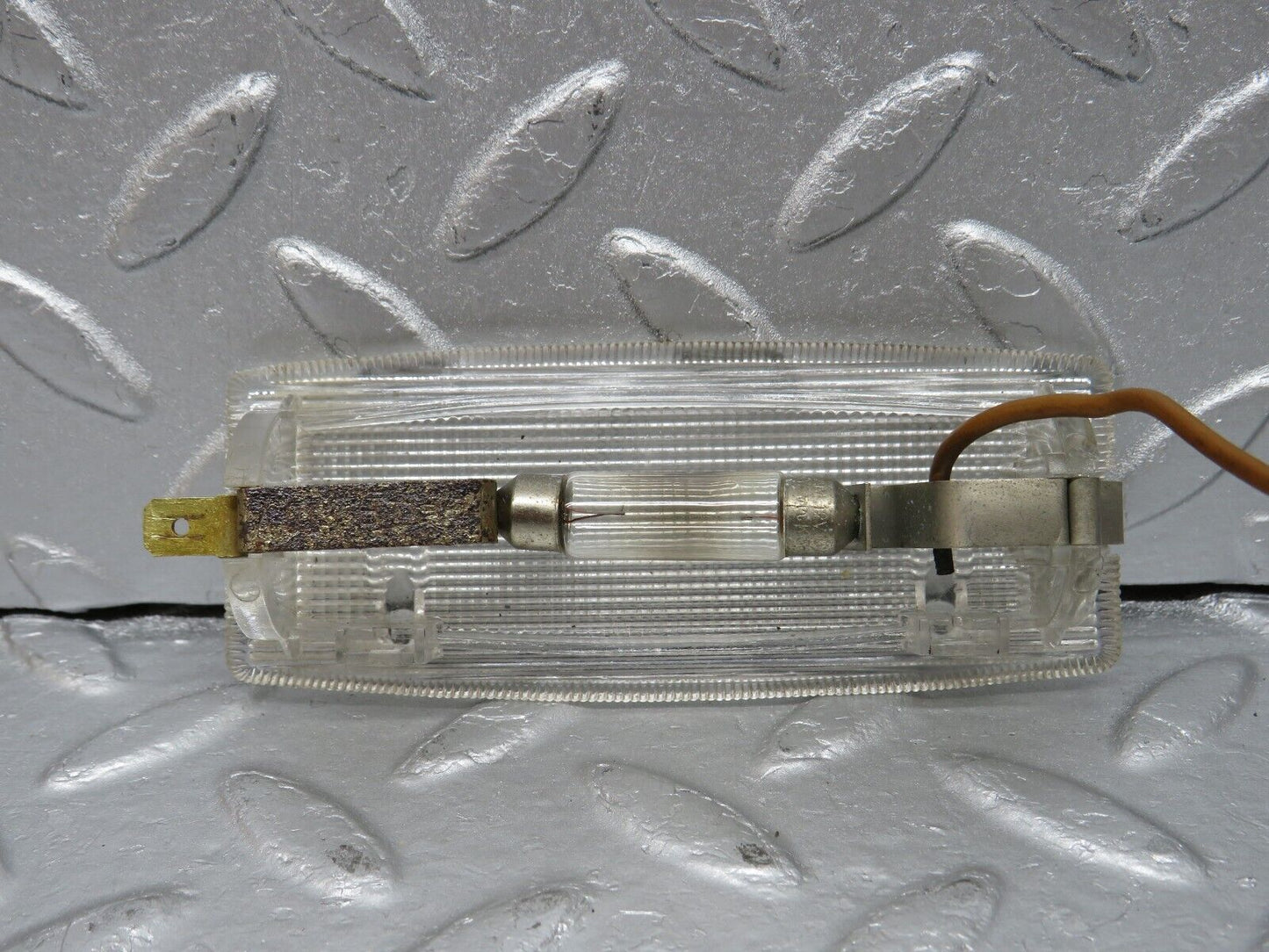 40696 Mercedes-Benz W123 300D Interior Dome Light Rear