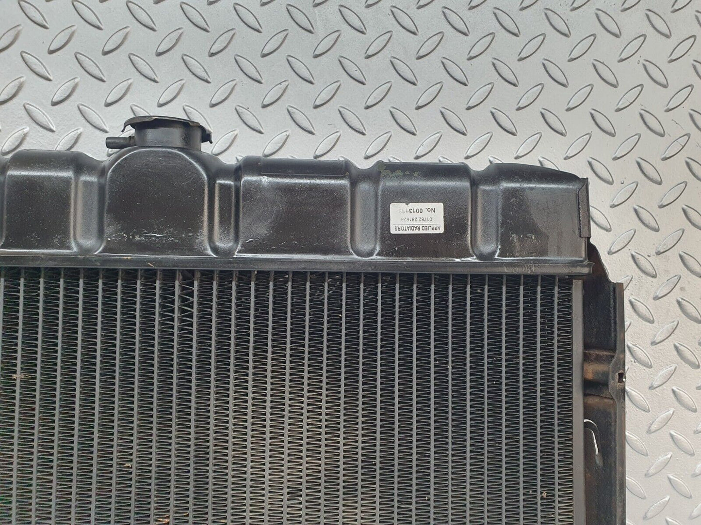 43317 Mercedes-Benz W108 280SE Engine Coolant Radiator Behr 1085000803