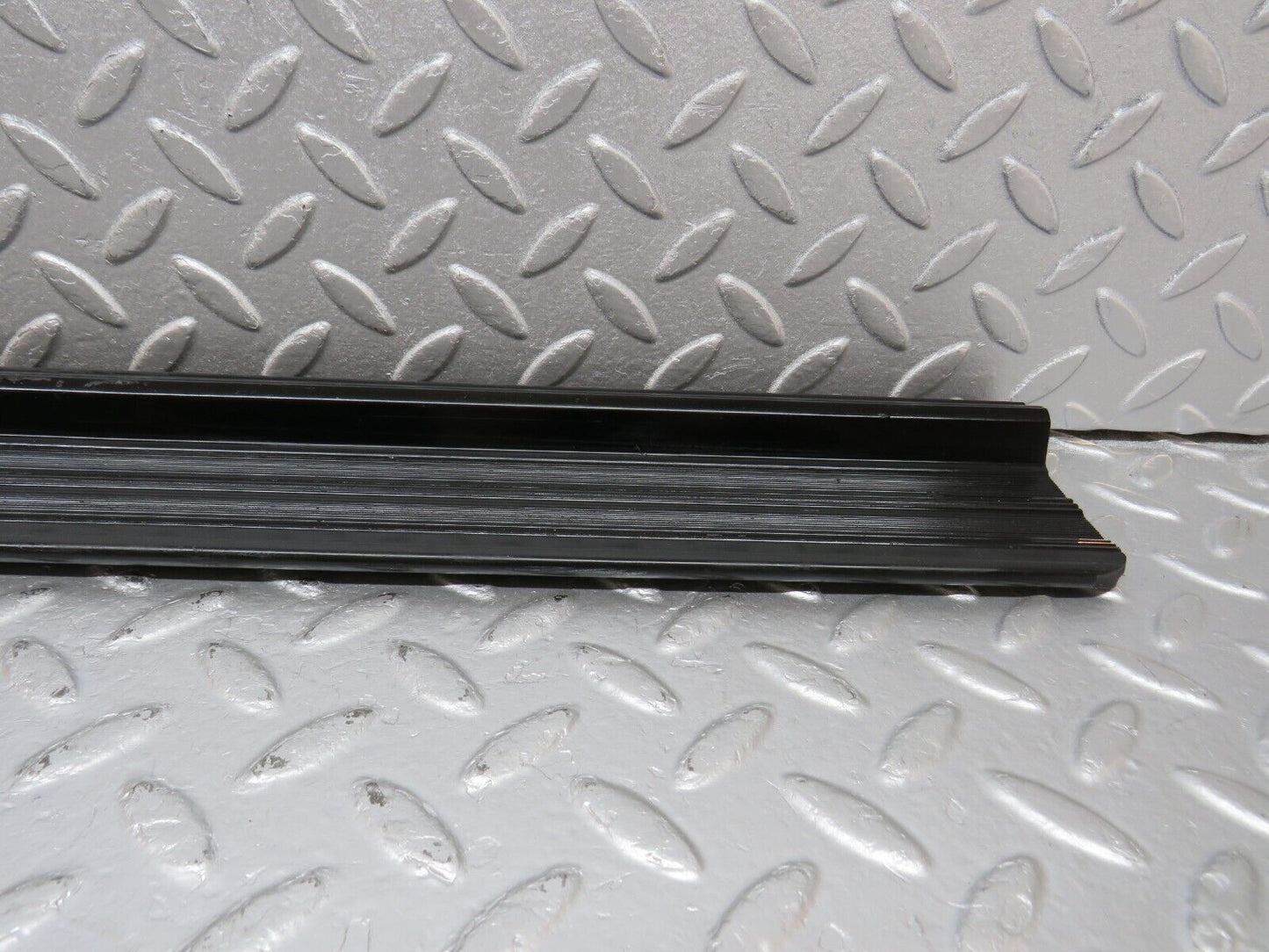 40632 Mercedes-Benz W123 300D Front Left Door Sill Trim Black