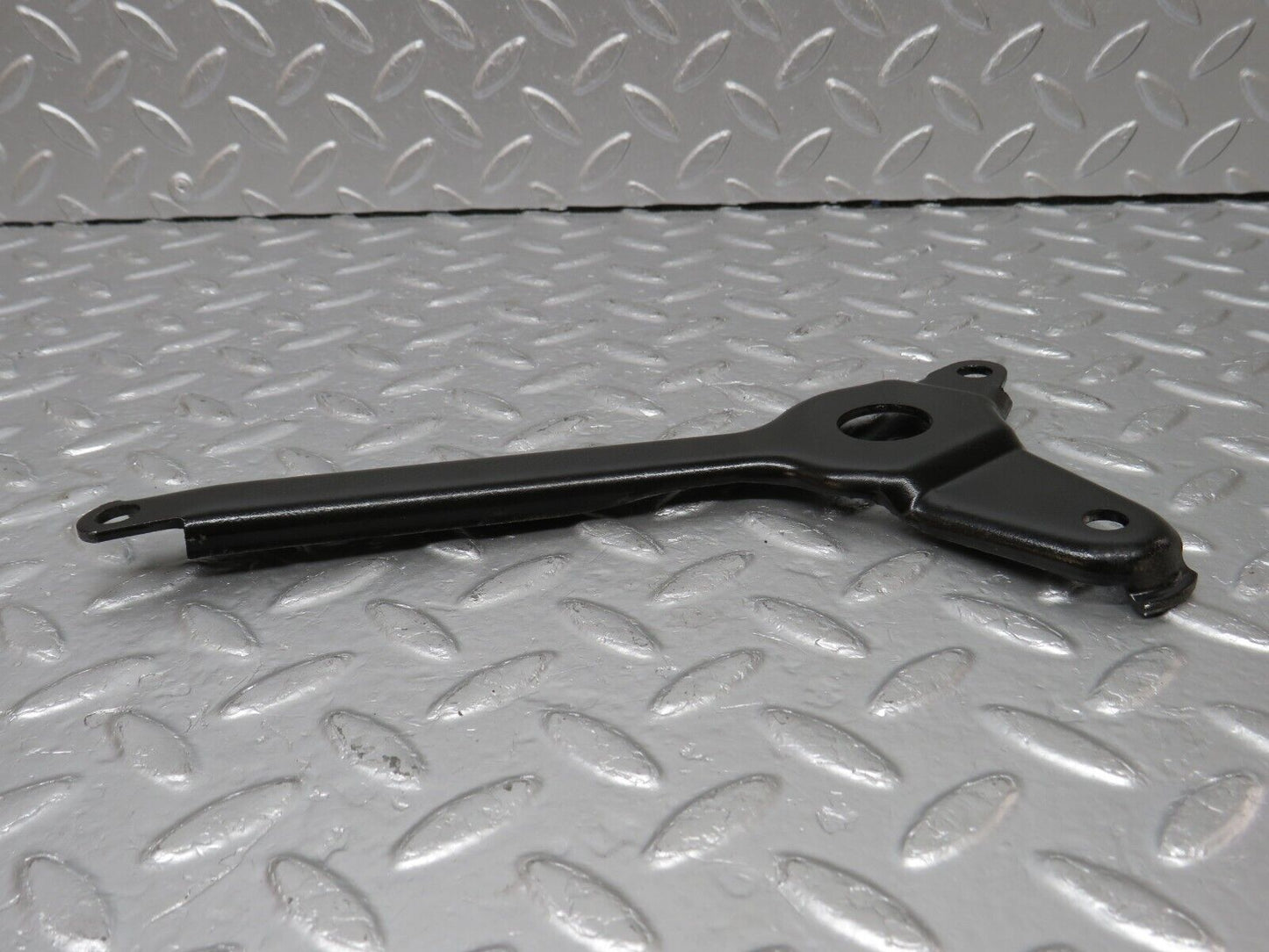 34098 Mercedes-Benz W124 260E Belt Tensioner Bracket Holder 1032021240