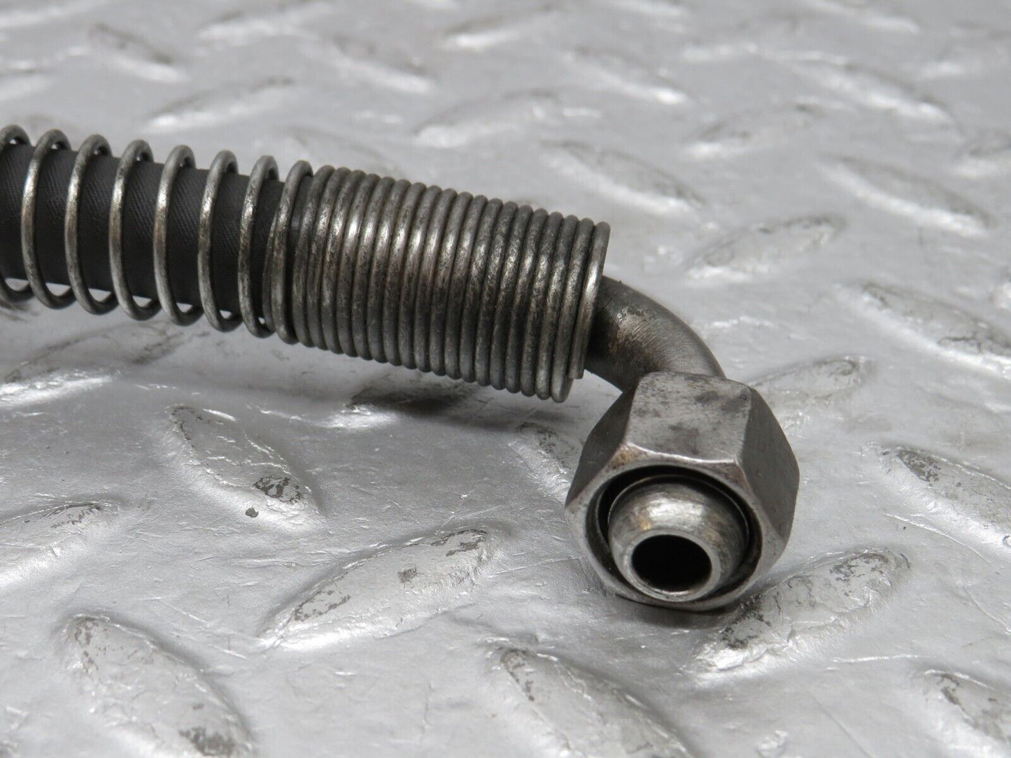 38186 Mercedes-Benz A124 320E Cabriolet Automatic Gearbox Oil Hose Pipe