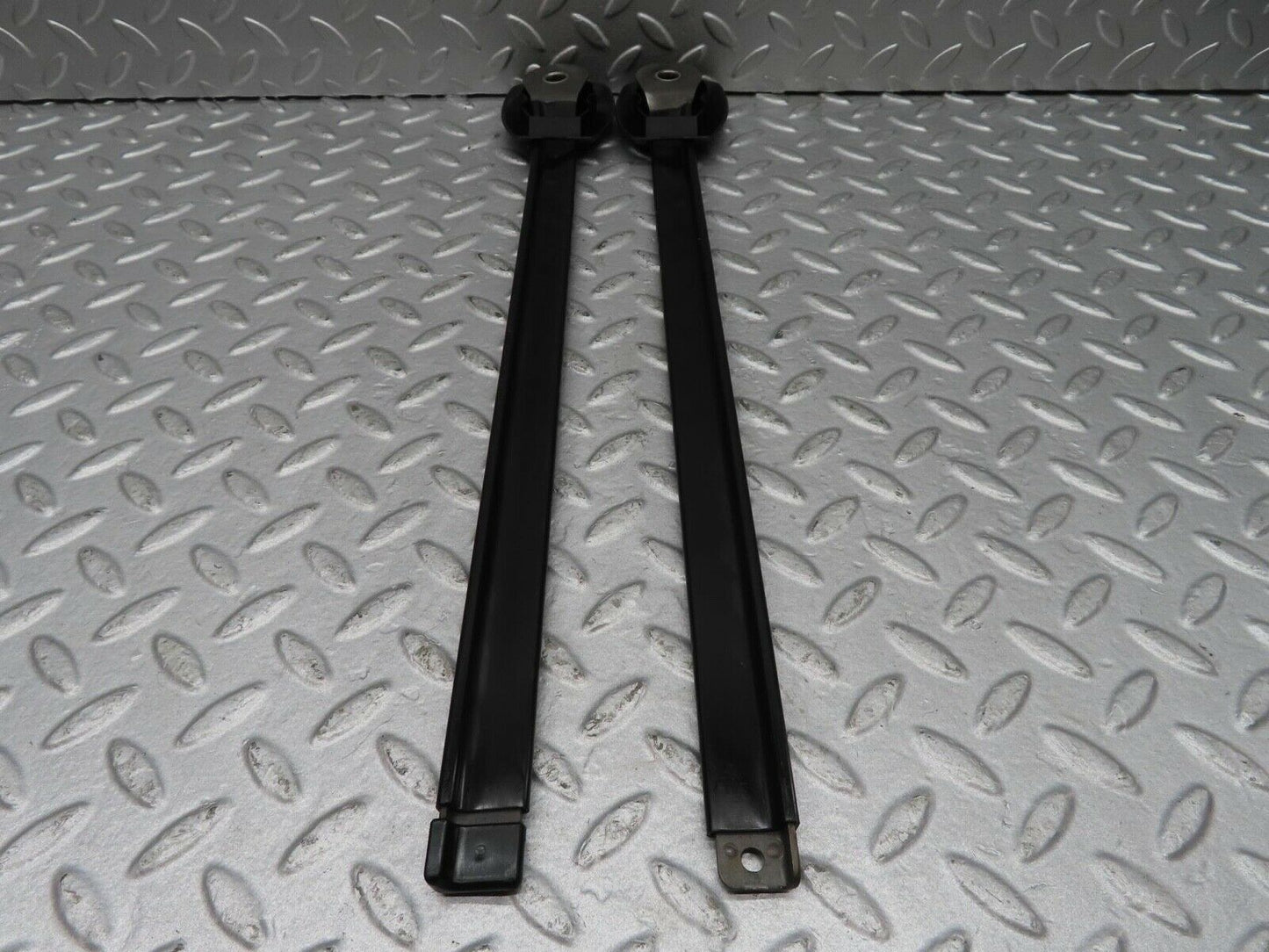 16234 Mercedes-Benz W124 260E Seat Belt Runner With Cover 1249193520