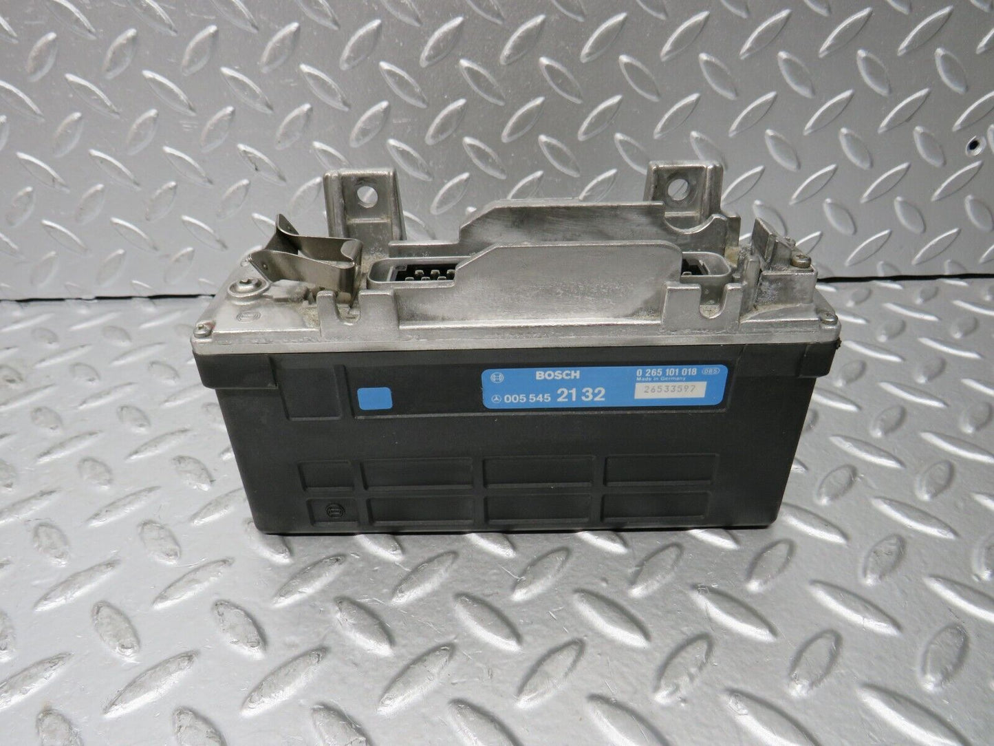 30306 Mercedes-Benz W124 230E ABS Control Unit Bosch 0055452132 0265101018