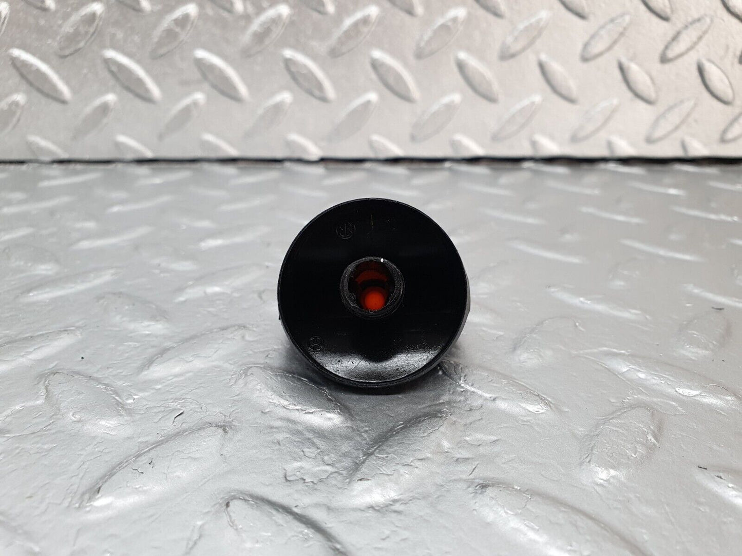 42946 Mercedes-Benz W201 190 2.0L Headlight Switch Knob