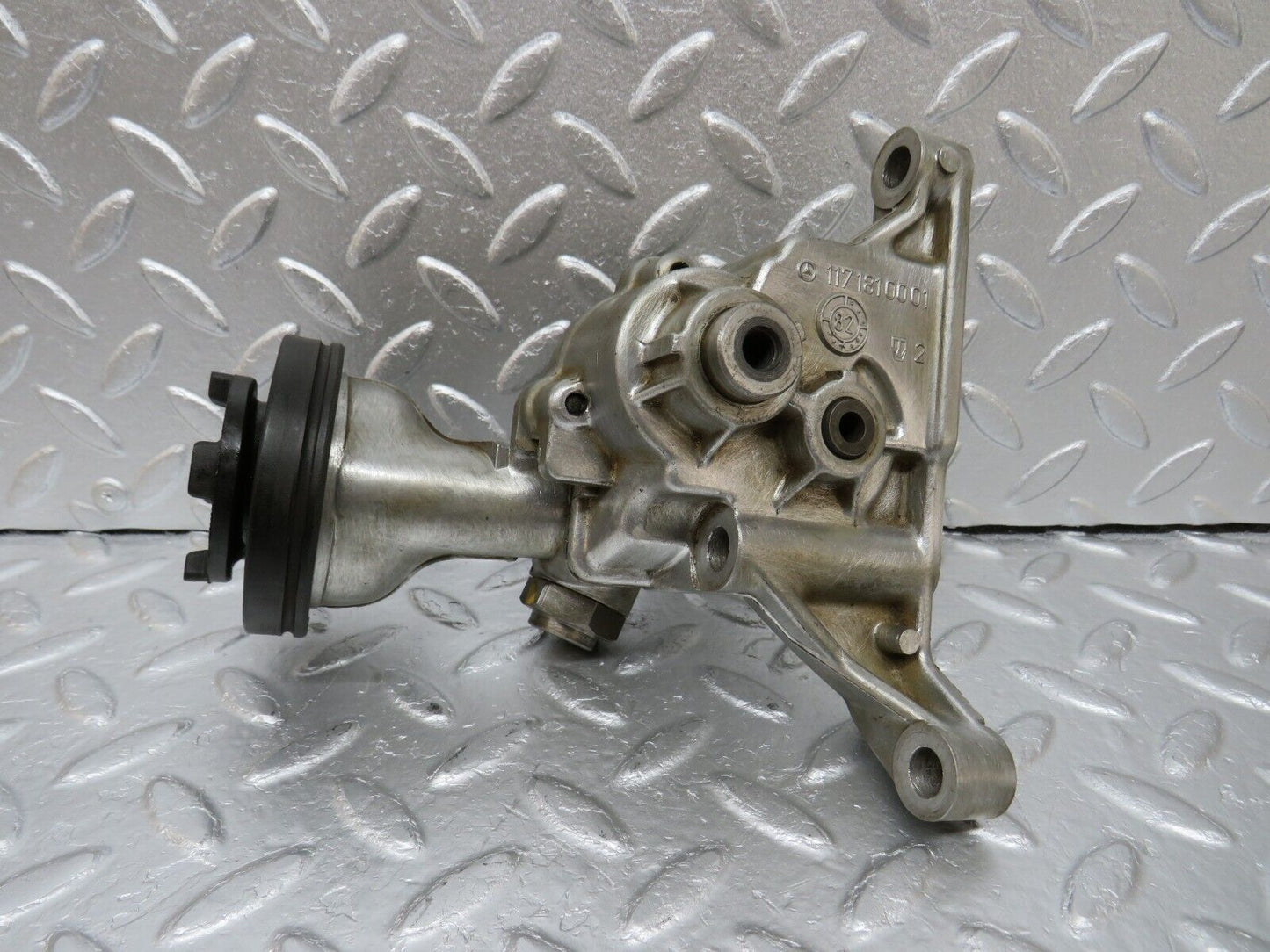 34616 Mercedes-Benz C126 380SEC Coupe Oil Pump 1171810001 1171860001