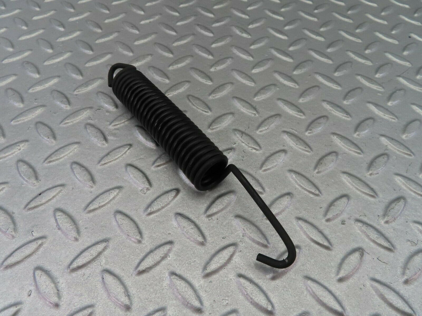 7940 Mercedes-Benz W115 220D Bonnet Hinge Spring
