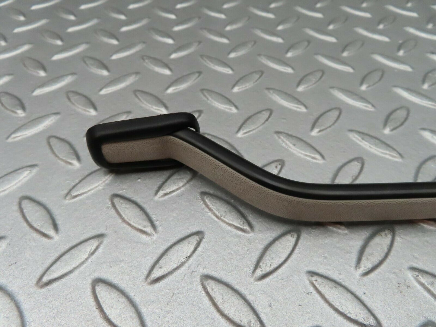 3876 Mercedes-Benz S123 200T Wagon Interior Roof Grab Handle Rear