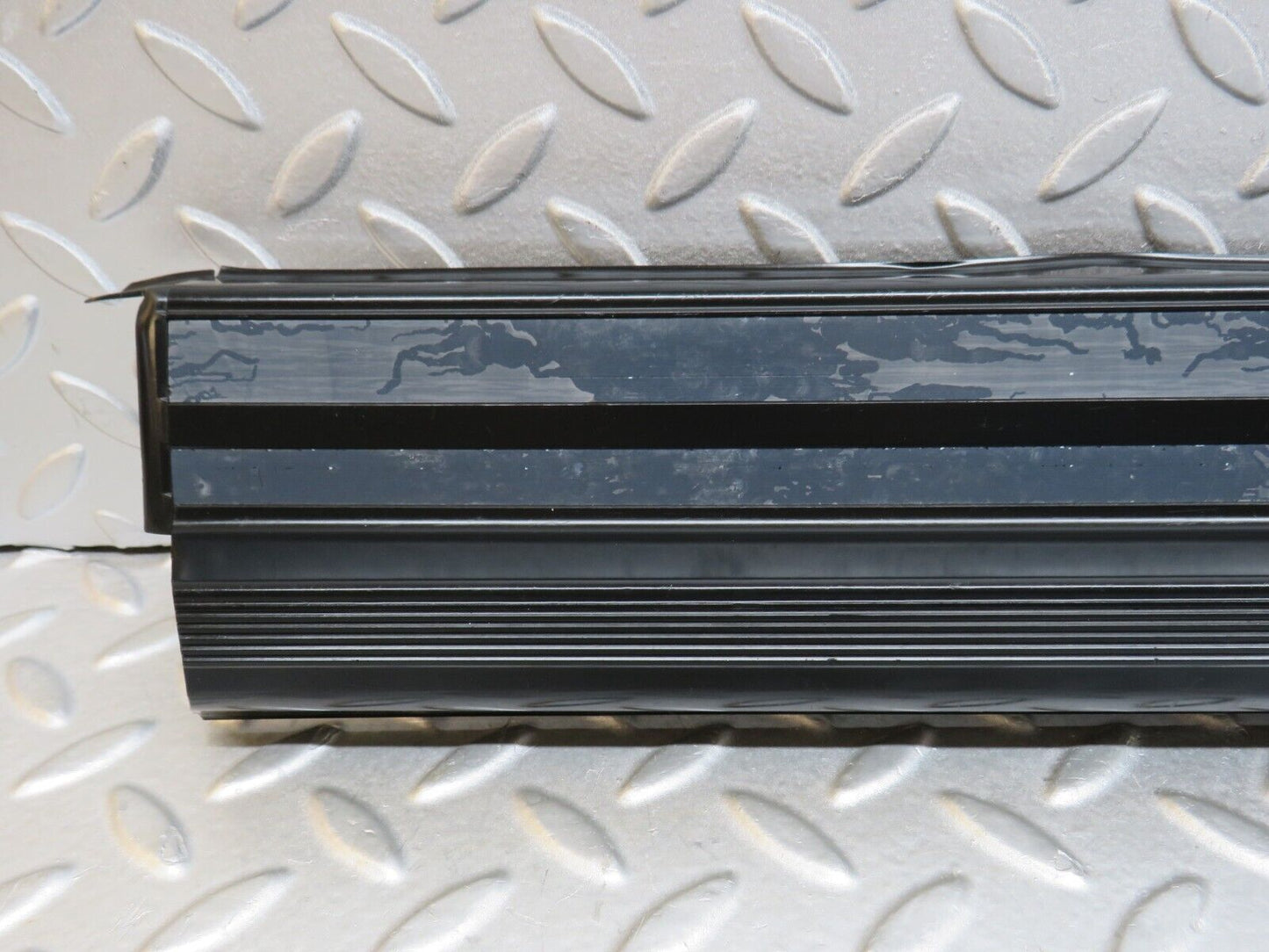 37868 Mercedes-Benz A124 320E Cabriolet Left Door Sill Trim Black