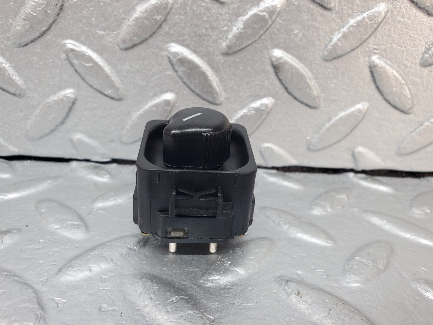 44935 Mercedes-Benz R129 300SL Coupe Electric Mirror Adjust Switch 1298200610
