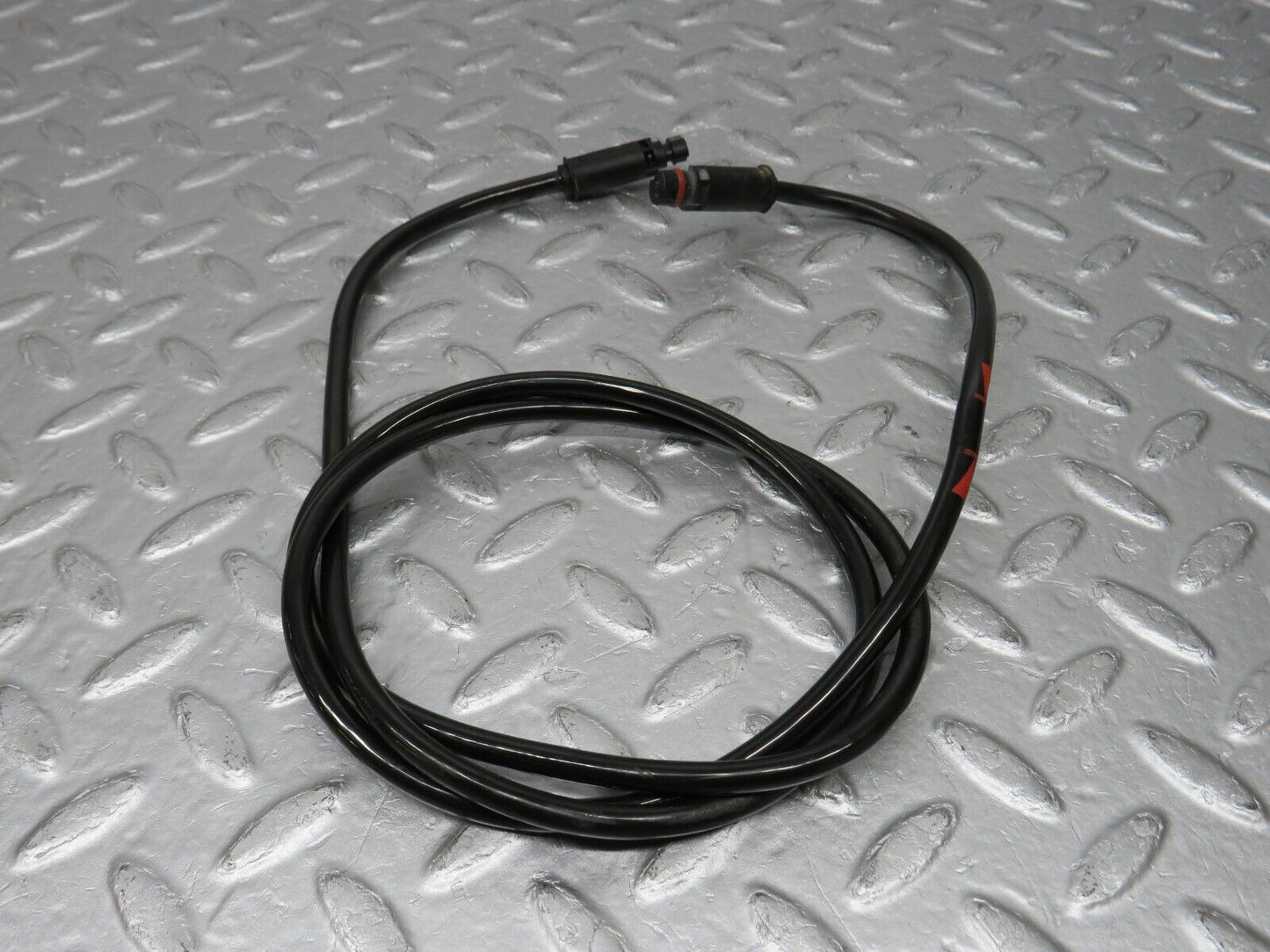 38576 Mercedes-Benz R129 280SL Coupe Suspension Roll Bar Cable 1295400409