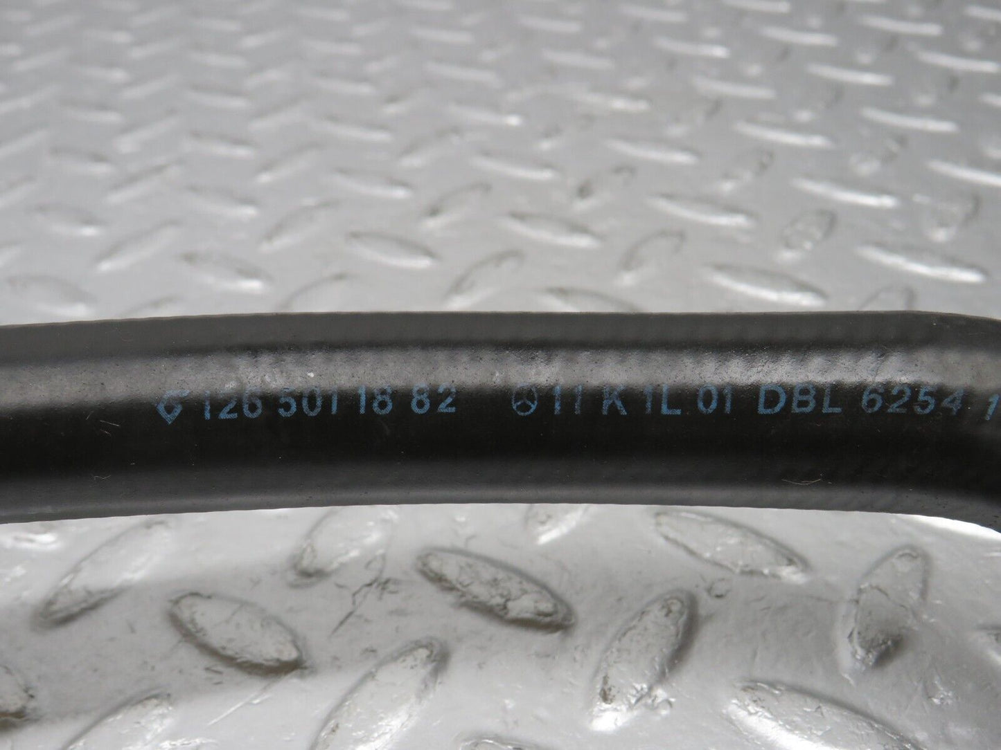 39216 Mercedes-Benz R107 500SL Engine Coolant Hose Pipe 1265011882