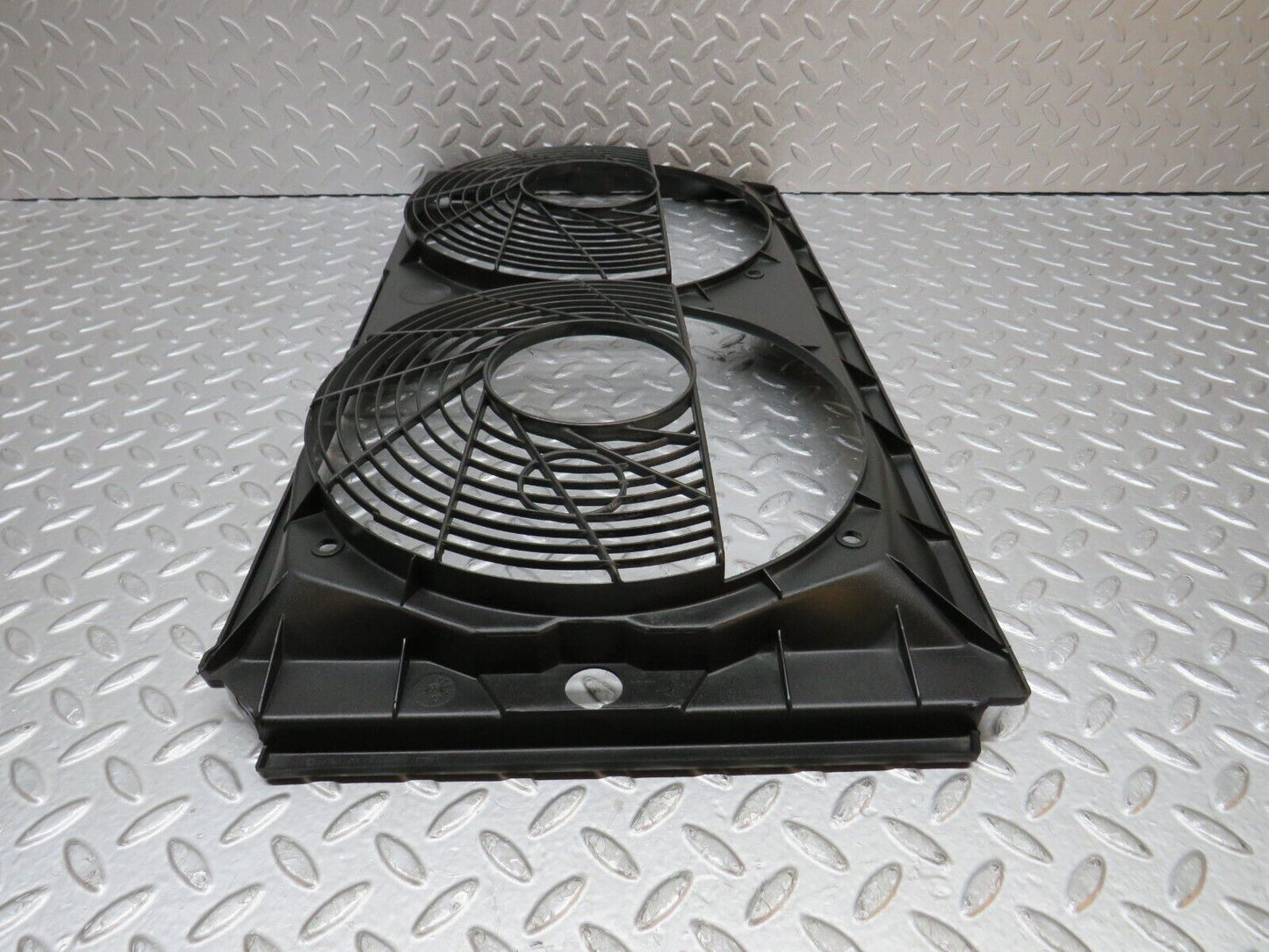 39384 Mercedes-Benz R129 320SL Coupe Engine Fan Shroud 1295051055