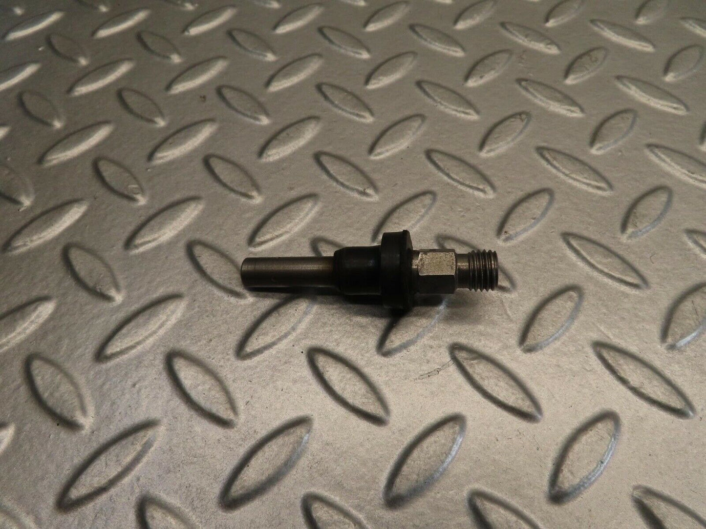 11733 Mercedes-Benz R107 450SL Fuel Injector Bosch