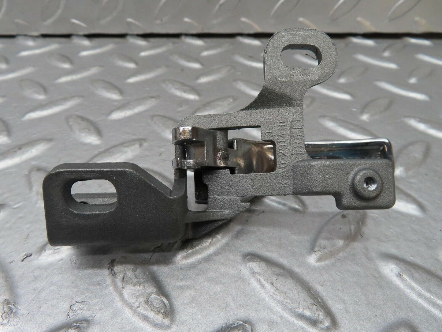 7042 Mercedes-Benz W123 230E Left Interior Door Handle1237600161